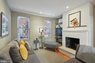 1513 Naudain St, Philadelphia, PA 19146