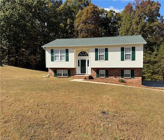 144 Brookhill Park Ct, Rural Hall, NC 27045