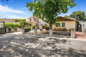 1300 Oak Ave, Carlsbad, CA 92008