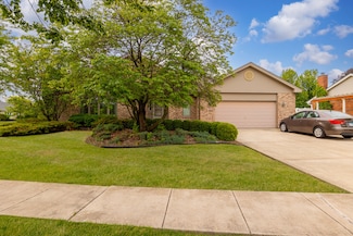 1405 Westminster Dr, Woodridge, IL 60517