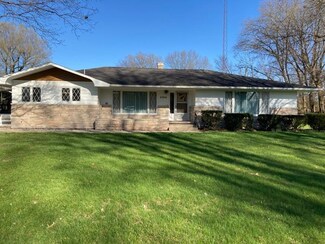 4900 N Ohio St, Grovertown, IN 46531