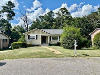 30 Ridgeview Dr, Mobile, AL 36611