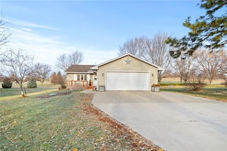 5208 Panorama Dr, Panora, IA 50216