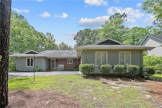 95 Fairway Ln, Sanford, NC 27332