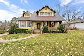 615 S Wisconsin St, Mineral Point, WI 53565