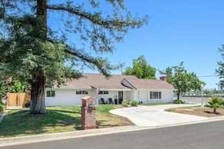 5610 N Arthur Ave, Fresno, CA 93711