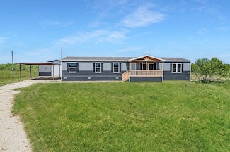 1057 Hopewell Rd, Bellevue, TX 76228
