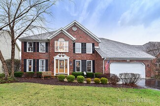 2707 Gleneagles Ct, Naperville, IL 60565