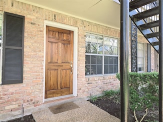 3224 Timmons Ln Unit 111, Houston, TX 77027