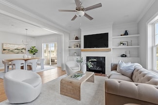 63 Palmetto Dr Unit 63, Bellingham, MA 02019