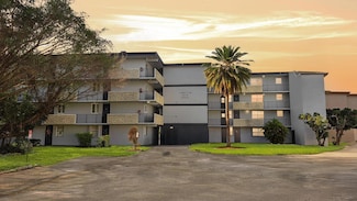 5275 NW 10th Ct Unit 405, Plantation, FL 33313