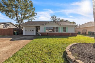 1801 San Jacinto Dr, Pasadena, TX 77502