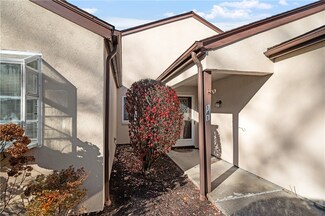 2970 Mendon Rd Unit 141, Cumberland, RI 02864