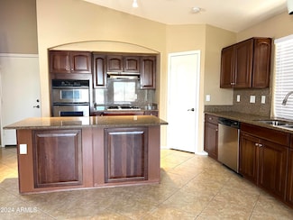 21978 N Dietz Dr, Maricopa, AZ 85138