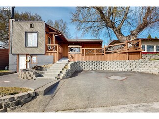 1221 NW Despain Ave, Pendleton, OR 97801