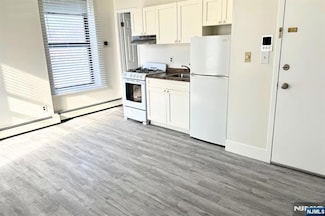 66 W Palisade Ave Unit 2, Englewood, NJ 07631