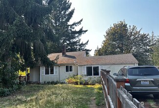 17015 8th Ave NE, Shoreline, WA 98155