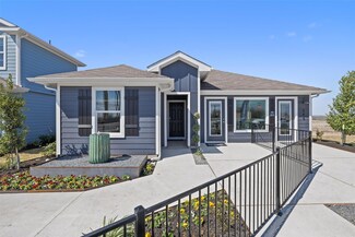 827 Arnold Loop, Uhland, TX 78640
