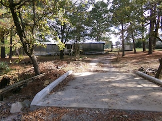 24 Fisherman's Trail, Huntsville, TX 77320