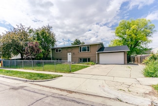 4574 S Edgeware Ln, Salt Lake City, UT 84119