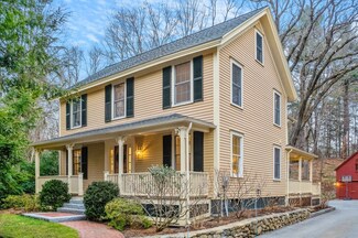 27 Windmill Hill Rd, Concord, MA 01742