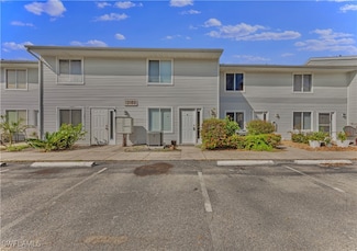13160 Kings Point Dr Unit 4, Fort Myers, FL 33919