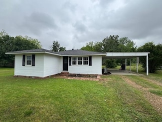 330 E Oak St, Bono, AR 72416