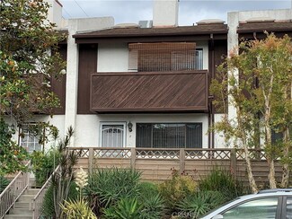 7130 Glade Ave Unit F, Canoga Park, CA 91303
