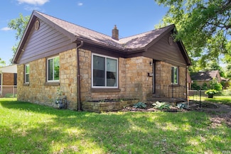 1750 S Evans Ave, Evansville, IN 47713