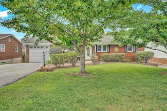1625 Eanes Rd, Roanoke, VA 24014