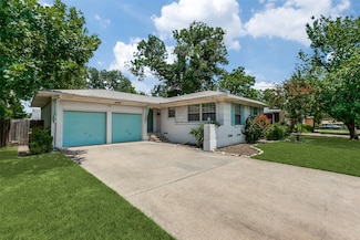 406 Vernet St, Richardson, TX 75080