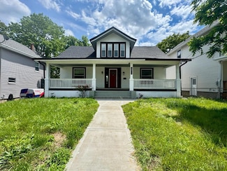 5811 Bramble Ave, Cincinnati, OH 45227