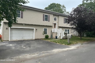 2132 Patton Rd, Toms River, NJ 08753
