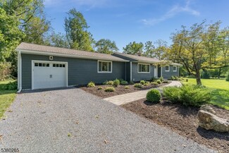 275 S Lincoln Ave, Washington, NJ 07882