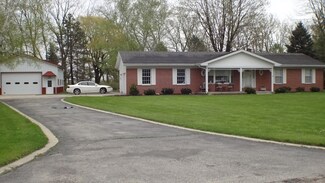10104 Fair Ln, Union, IL 60180