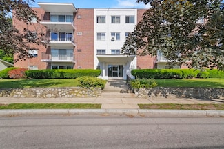 260 Tremont St Unit 1, Melrose, MA 02176