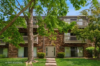 239 W Ct of Shorewood Unit 3A, Vernon Hills, IL 60061