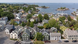 8 Franklin St Unit 18, Marblehead, MA 01945