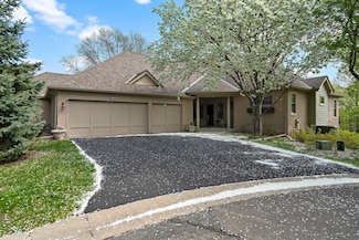19010 Ashcroft Cir, Minnetonka, MN 55345