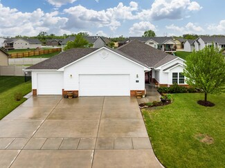 400 E Kodiak St, Kechi, KS 67067