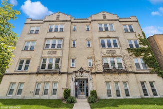 6100 N Rockwell St Unit 3S, Chicago, IL 60659