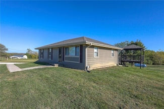 31467 W 161st St, Excelsior Springs, MO 64024