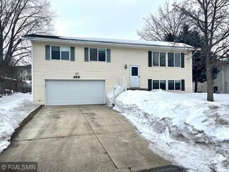 493 California St NW, Hutchinson, MN 55350