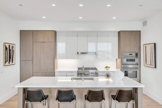 4880 El Camino Real Unit 52, Los Altos, CA 94022