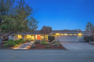 13102 Anza Dr, Saratoga, CA 95070