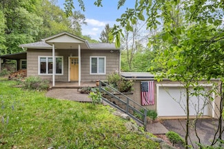 50 New Pomona Rd, Suffern, NY 10901