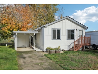 1999 Jansen Way Unit 16, Woodburn, OR 97071