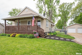 415 S State St Unit 1, Chatham, IL 62629