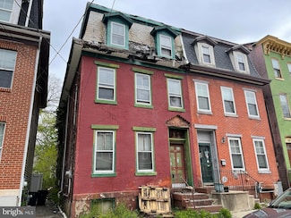 250 Spring St, Trenton, NJ 08618