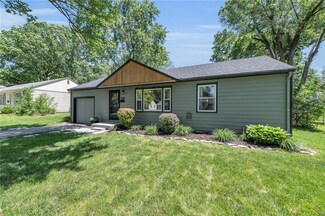 7029 Beverly St, Overland Park, KS 66204
